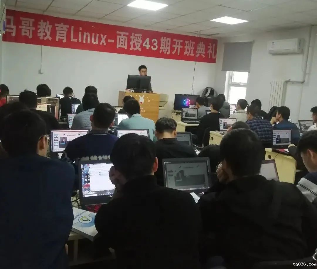 学员故事 | 无业少年为爱蜕变，进军IT成就更好的自己！