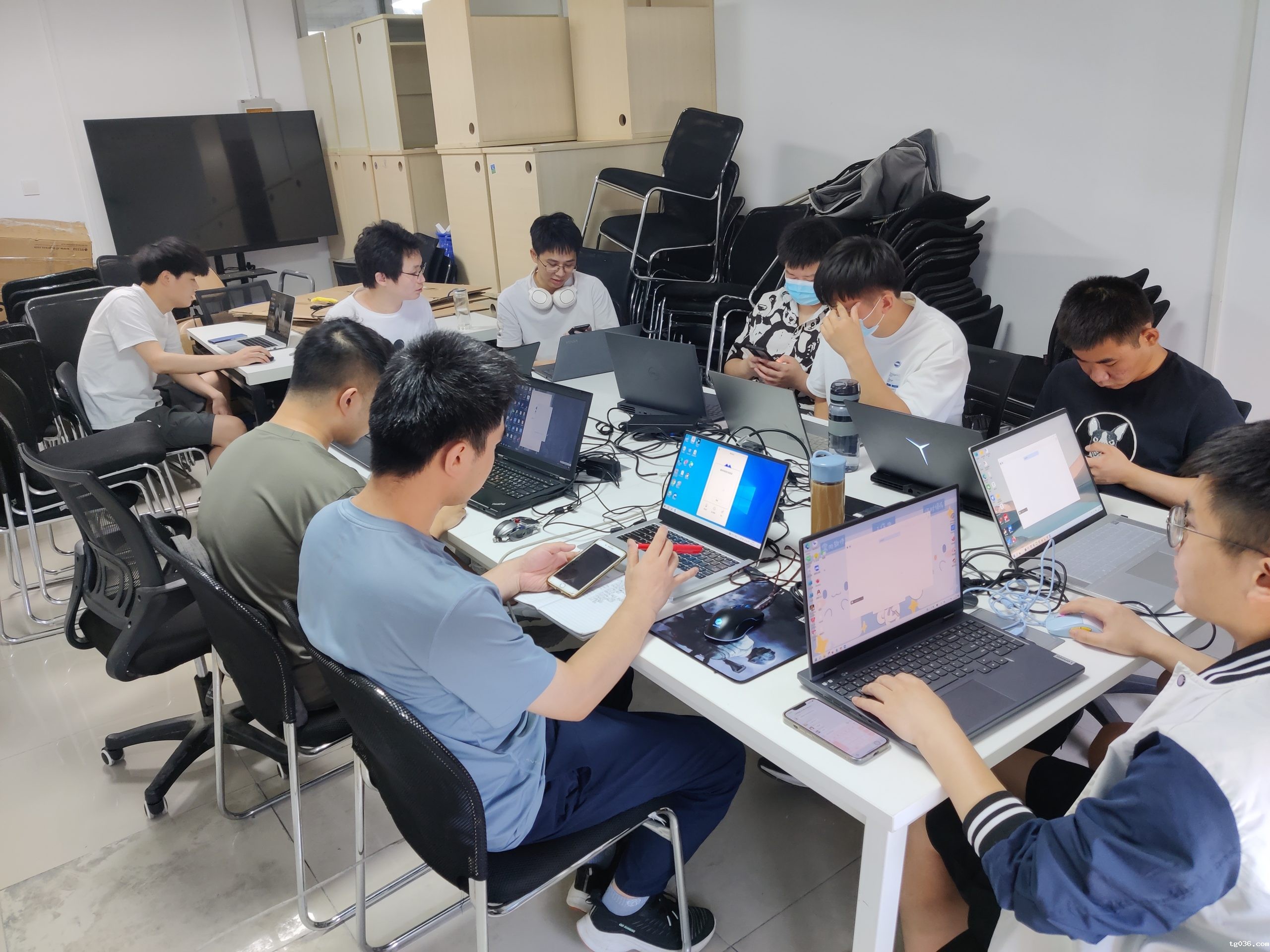 这里的老师竟然爱“加班”？